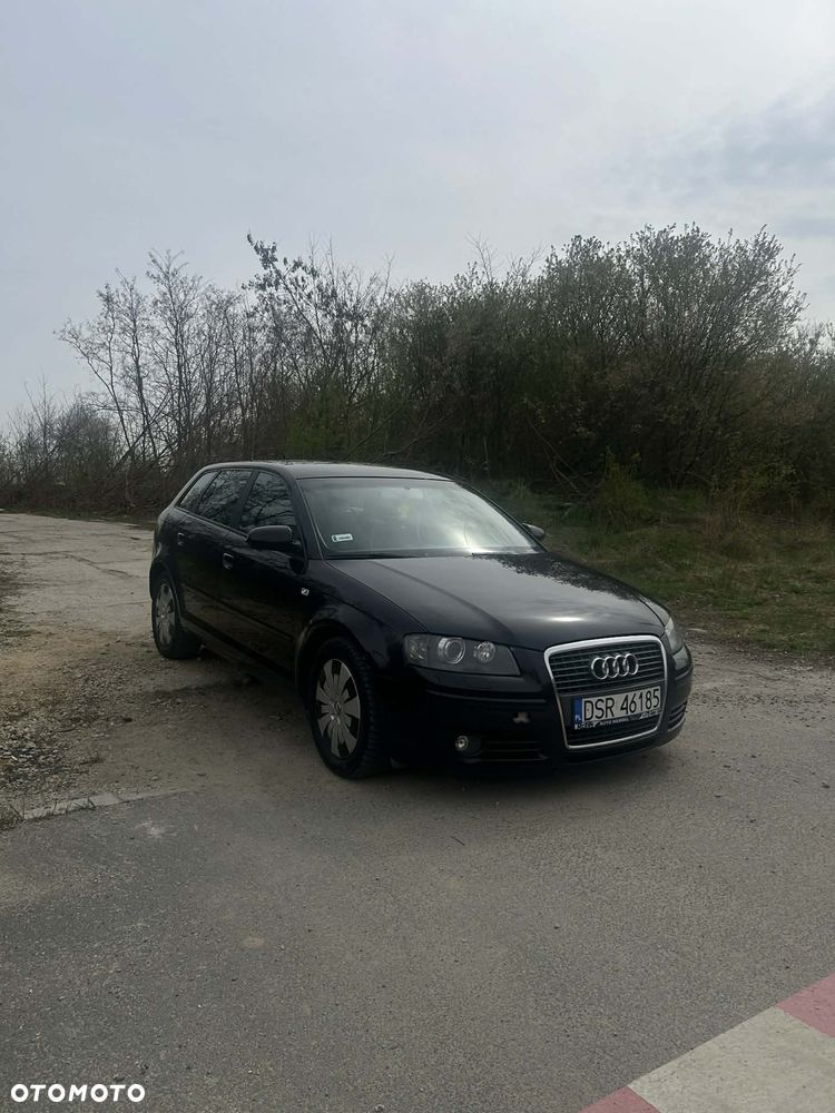 Audi A3 Sportback 2.0 TDI DPF Attraction - 5