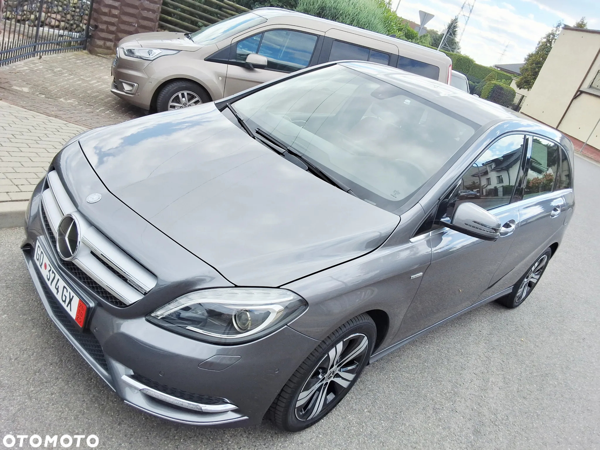 Mercedes-Benz Klasa B 200 7G-DCT Edition - 34