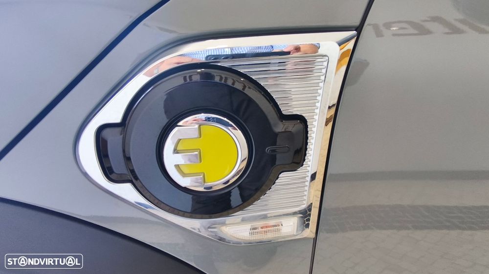 MINI Countryman Cooper SE ALL4 Auto - 26