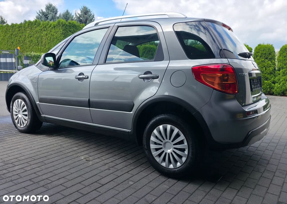 Suzuki SX4 2.0 DDiS Premium 4WD - 6