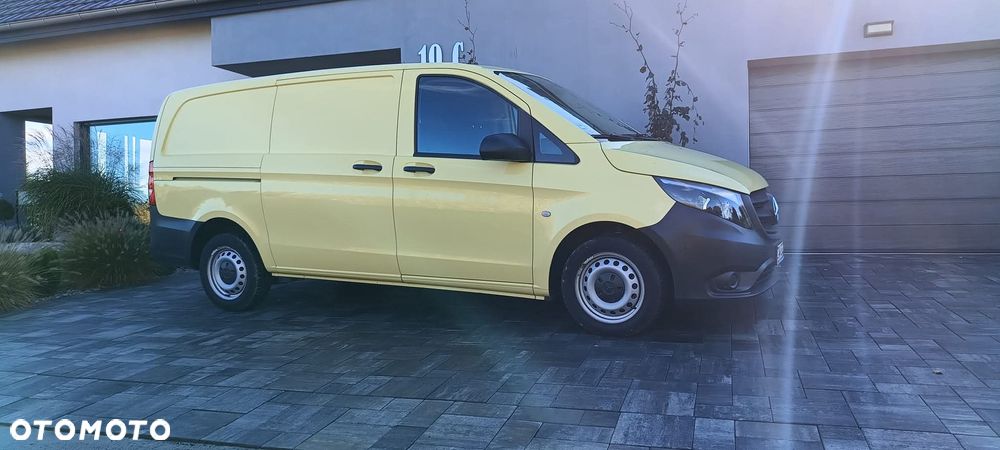 Mercedes-Benz Vito - 25
