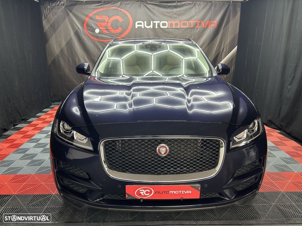 Jaguar F-Pace 2.0 i4D Prestige AWD - 2