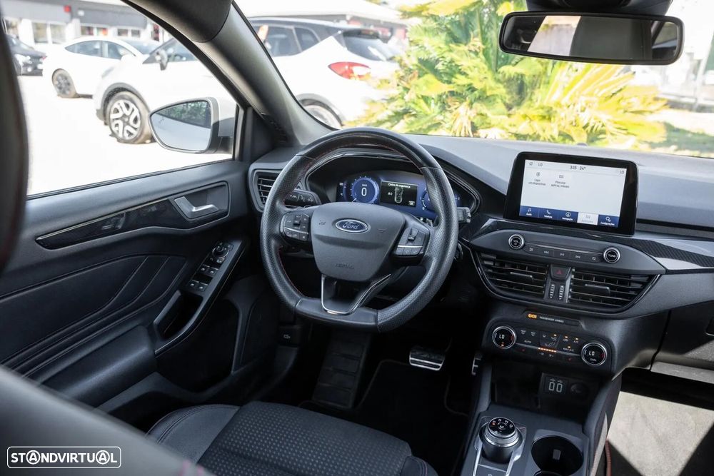 Ford Focus SW 1.5 TDCi EcoBlue ST-Line X Aut. — fotografia 11