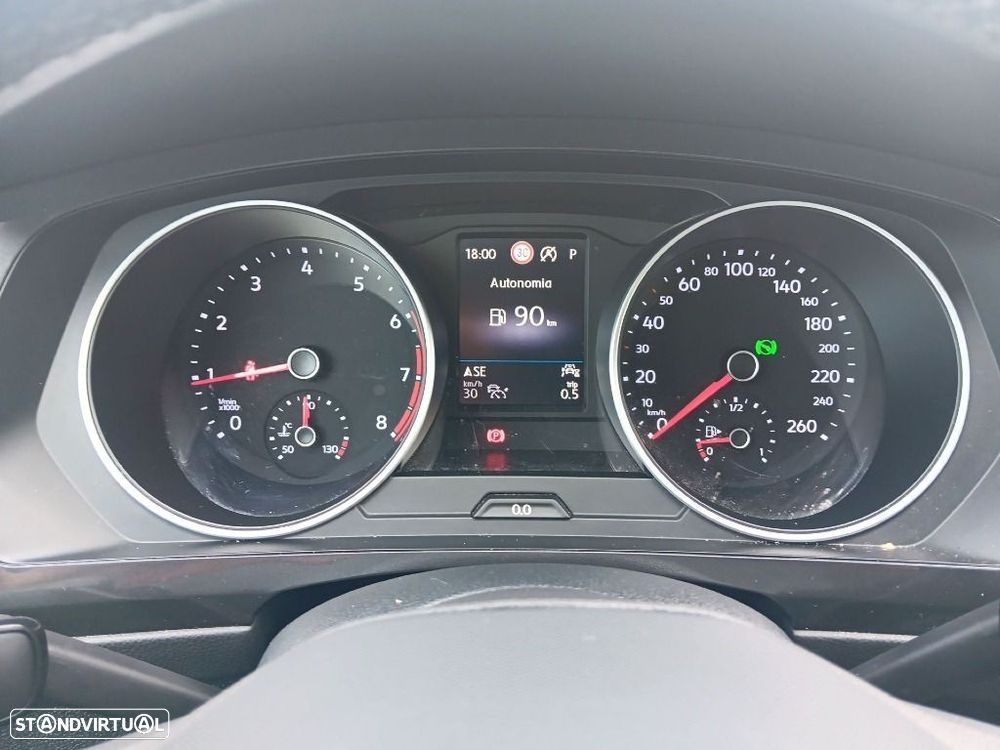 VW Tiguan 1.5 TSI Life DSG - 14