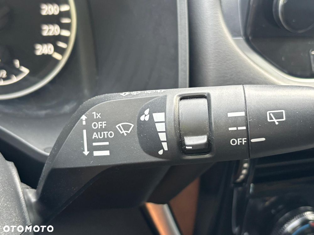 Nissan Qashqai 1.3 DIG-T mHEV Tekna Xtronic - 27