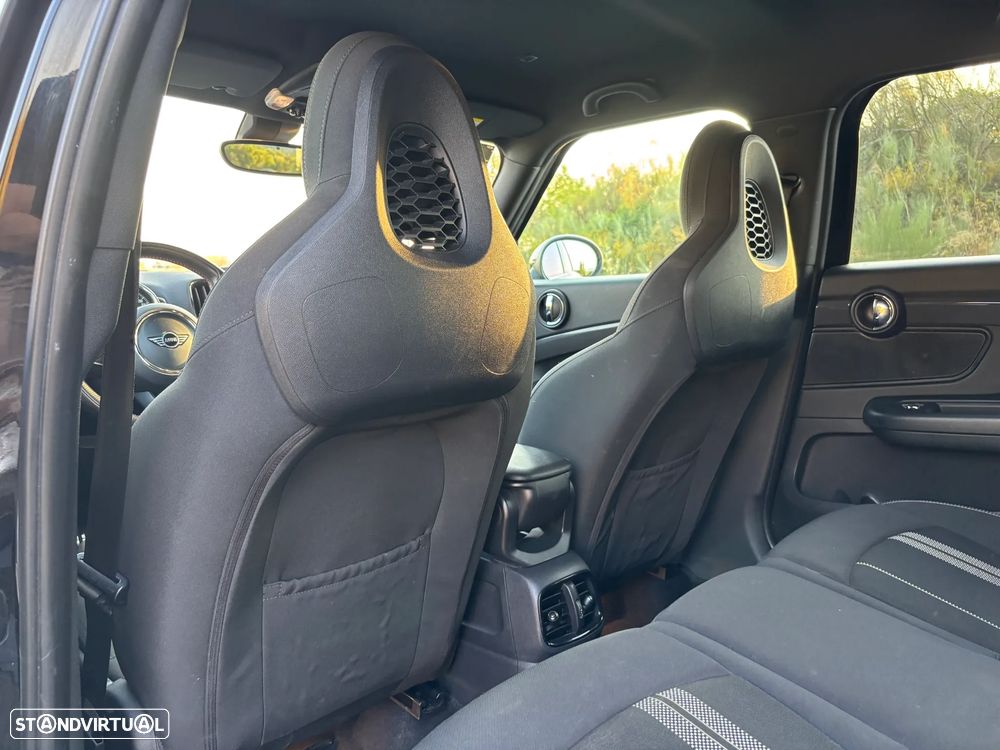 MINI Countryman Cooper SE ALL4 Auto - 8