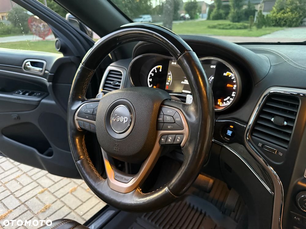 Jeep Grand Cherokee 3.0 CRD Overland EU6 - 29