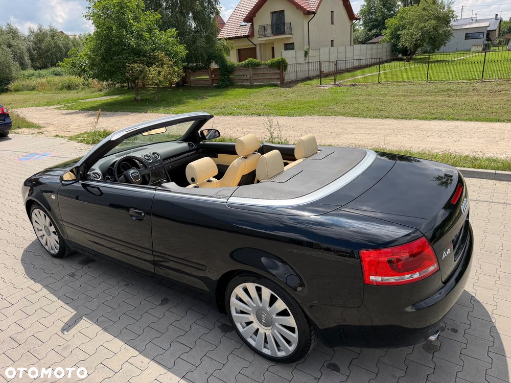 Audi A4 Cabrio 3.2 FSI Multitronic - 6