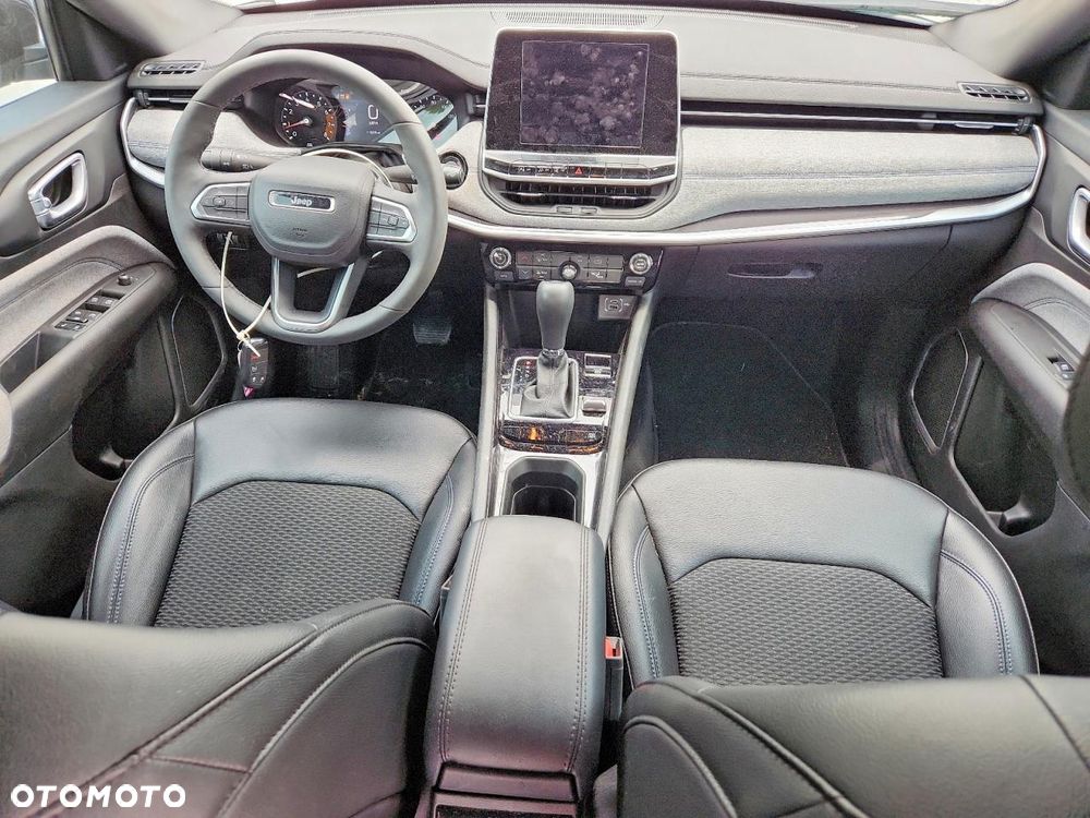 Jeep Compass - 9