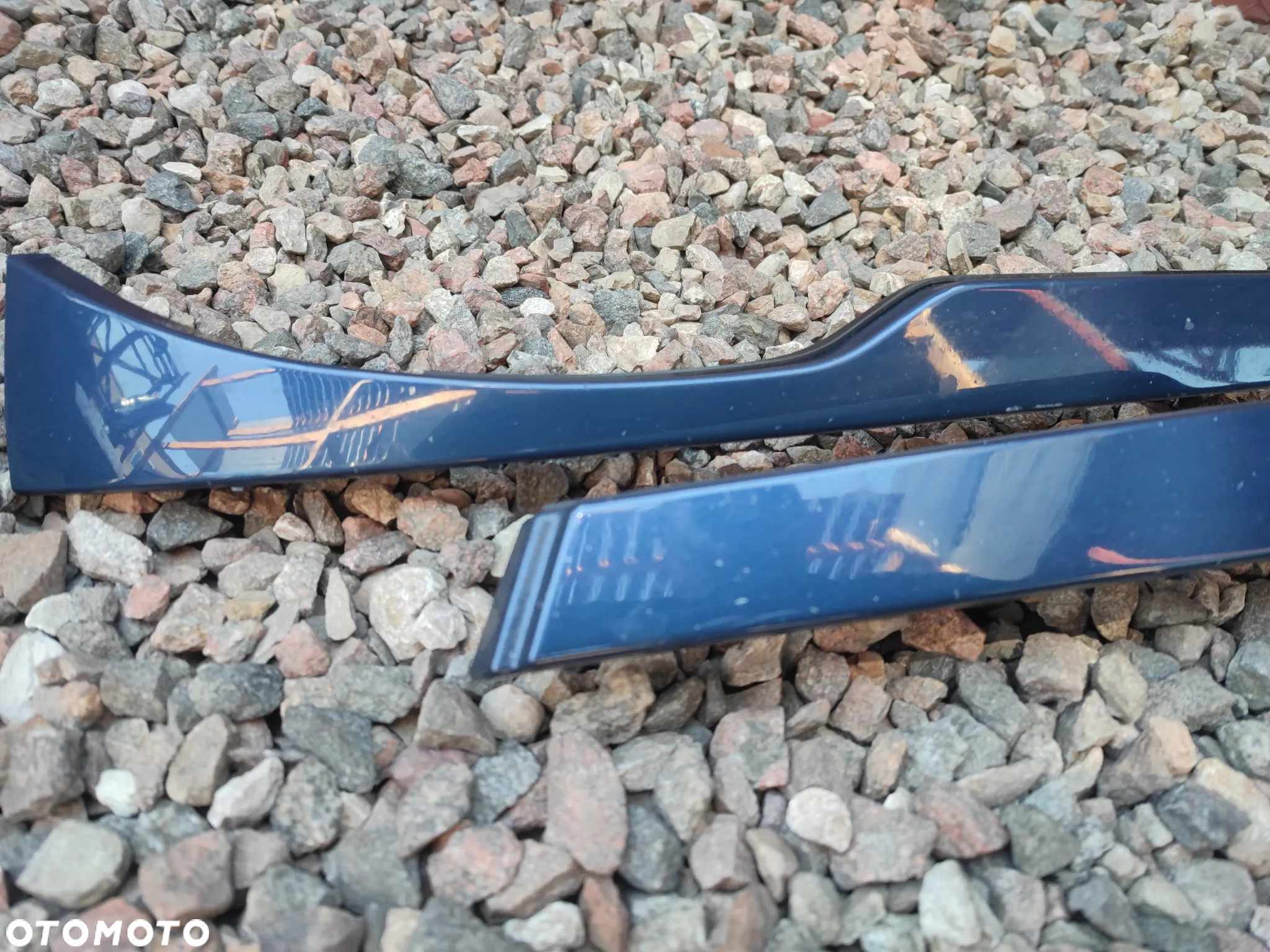 BMW E46 COUPE / CABRIO LIFT ( POLIFT ) ORYGINALNE LISTWY POD LAMPĘ / BLĘDY LAMP LEWA / PRAWA POD ŻARÓWKĘ H7 O NR. 51 13 7 064 326  / 51 13 7 064 325 OEM W KOLORZE A07 MYSTICBLAU METALIC - 5