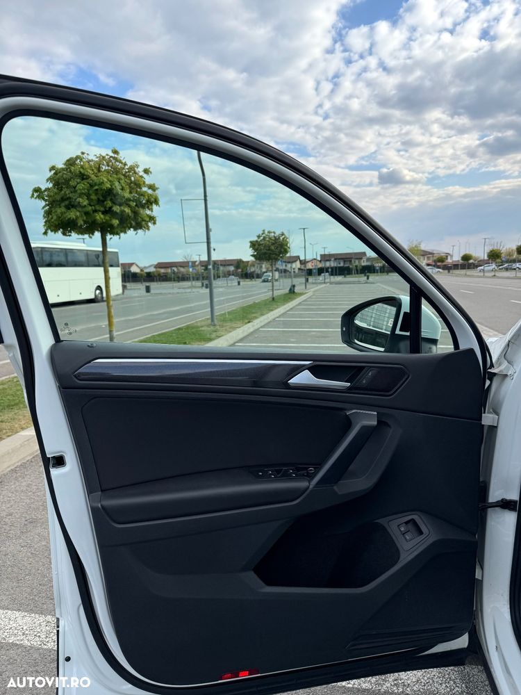 Volkswagen Tiguan - 28