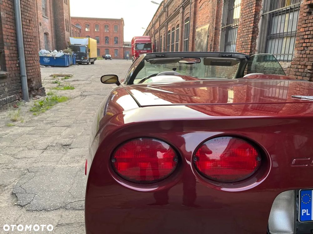 Chevrolet Corvette Convertible 5.7 - 17