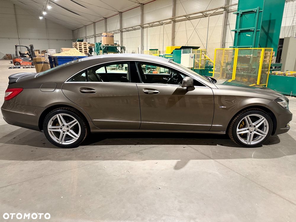 Mercedes-Benz CLS - 5