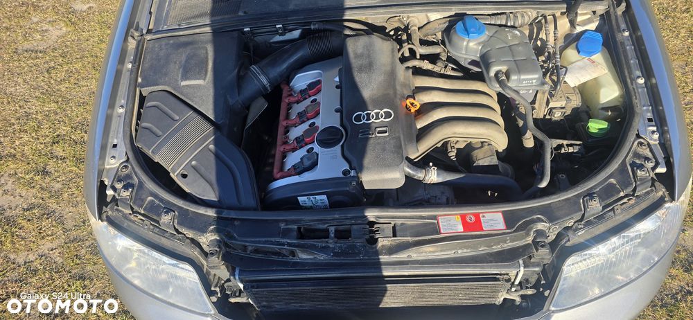 Audi A4 Limousine - 13