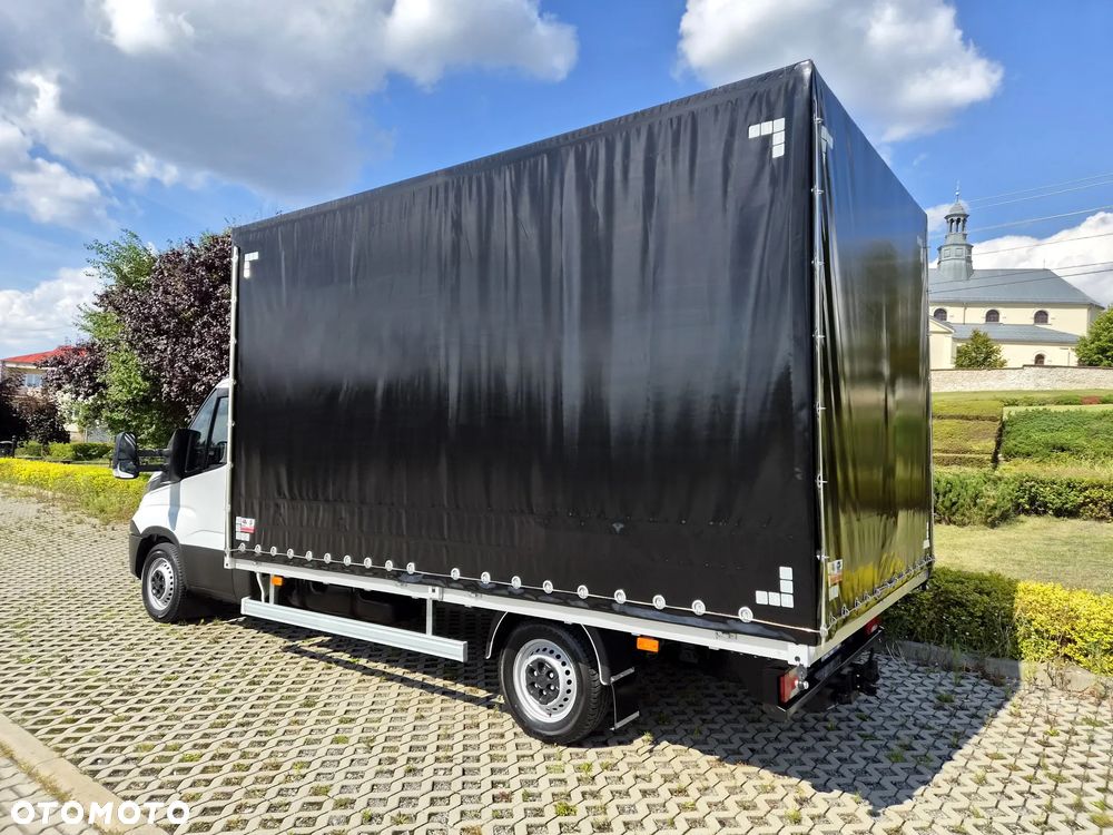 Iveco Daily - 12