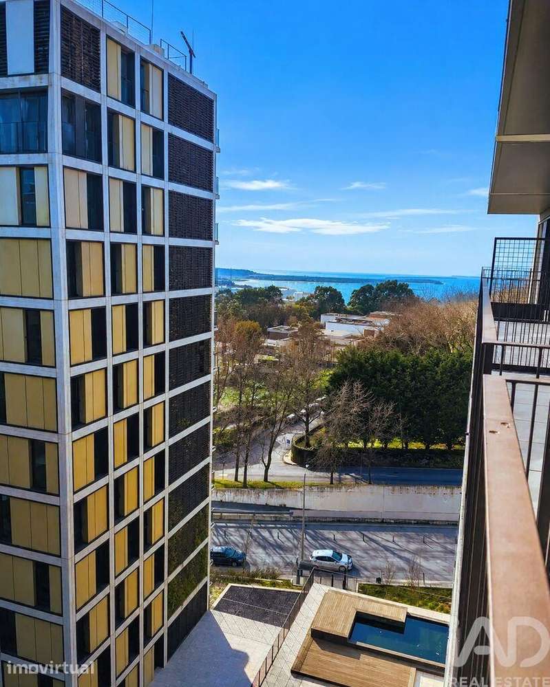 Apartamento T2 em Santa Marinha E São Pedro Da Afurada de 96,00 m2