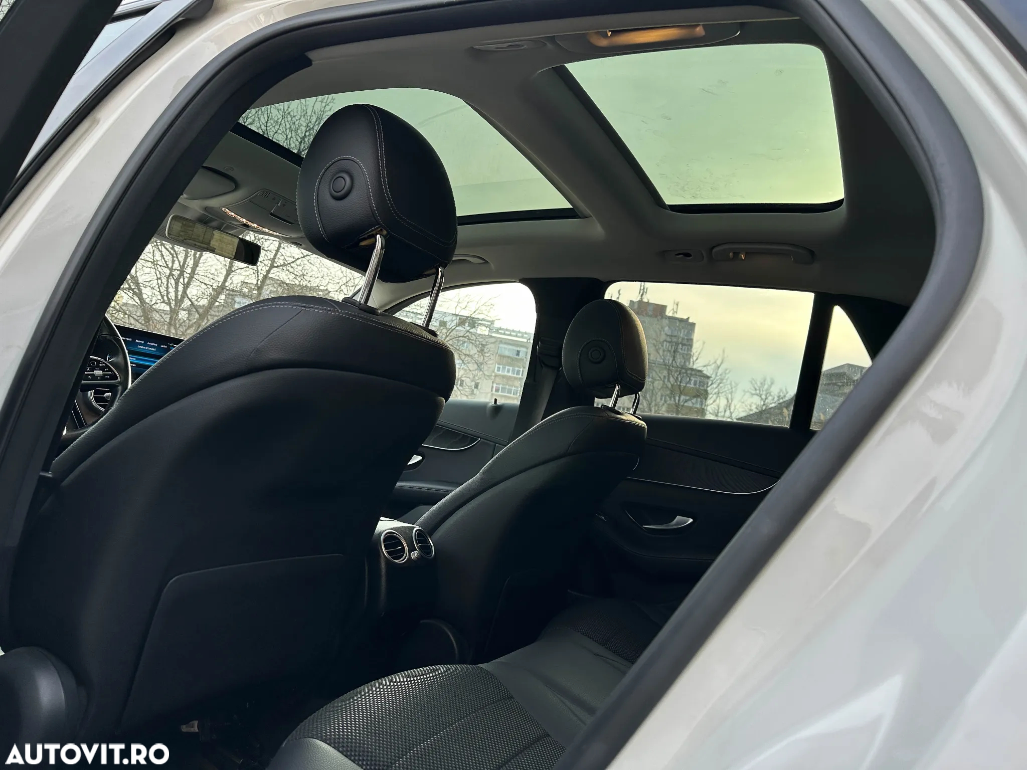 Mercedes-Benz GLC 300 e 4Matic 9G-TRONIC - 15
