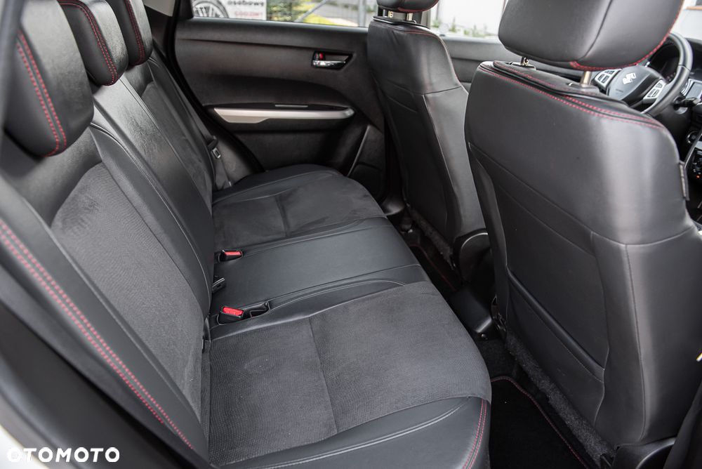 Suzuki Vitara 1.4 Boosterjet Allgrip Comfort+ - 31