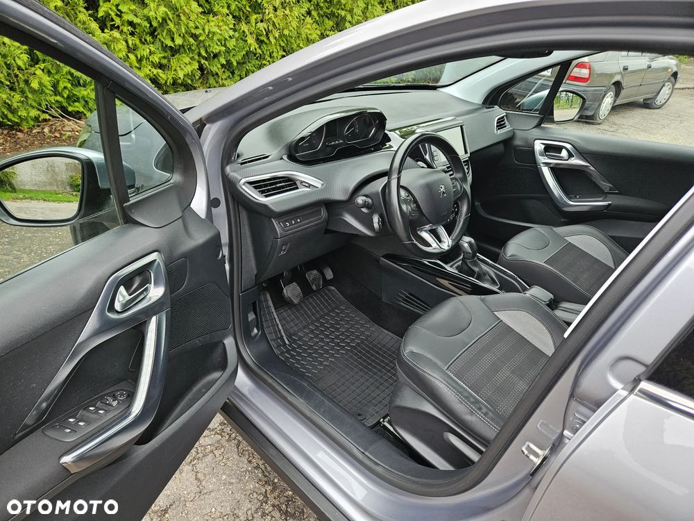 Peugeot 2008 PureTech 110 Stop&Start Allure - 6
