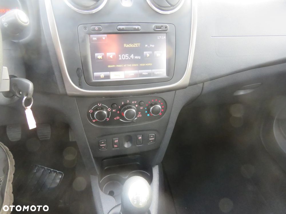Dacia Sandero Stepway 1.5 dCi - 4