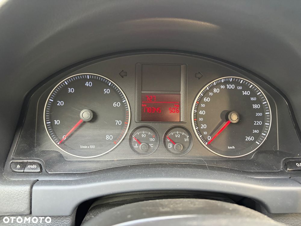 Volkswagen Golf Plus 1.6 Comfortline - 10