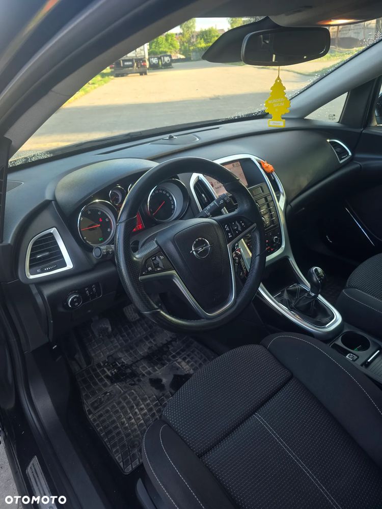 Opel Astra 1.7 CDTI Cosmo - 8