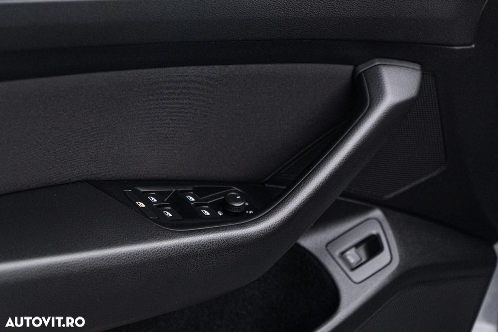 Volkswagen Passat 2.0 TDI DSG Comfortline - 22