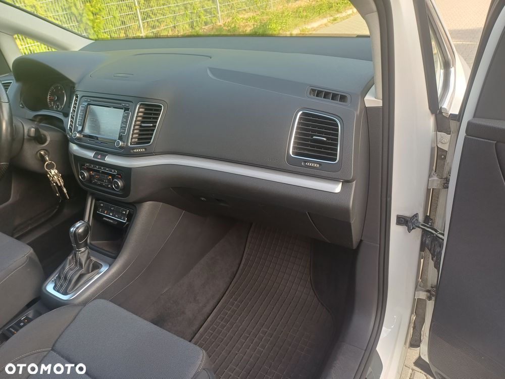 Volkswagen Sharan 2.0 TDI DSG Blue Motion Style - 27