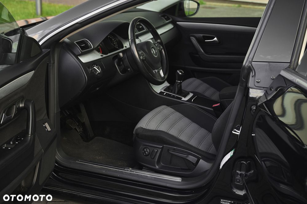 Volkswagen CC 2.0 Blue TDI SCR - 26