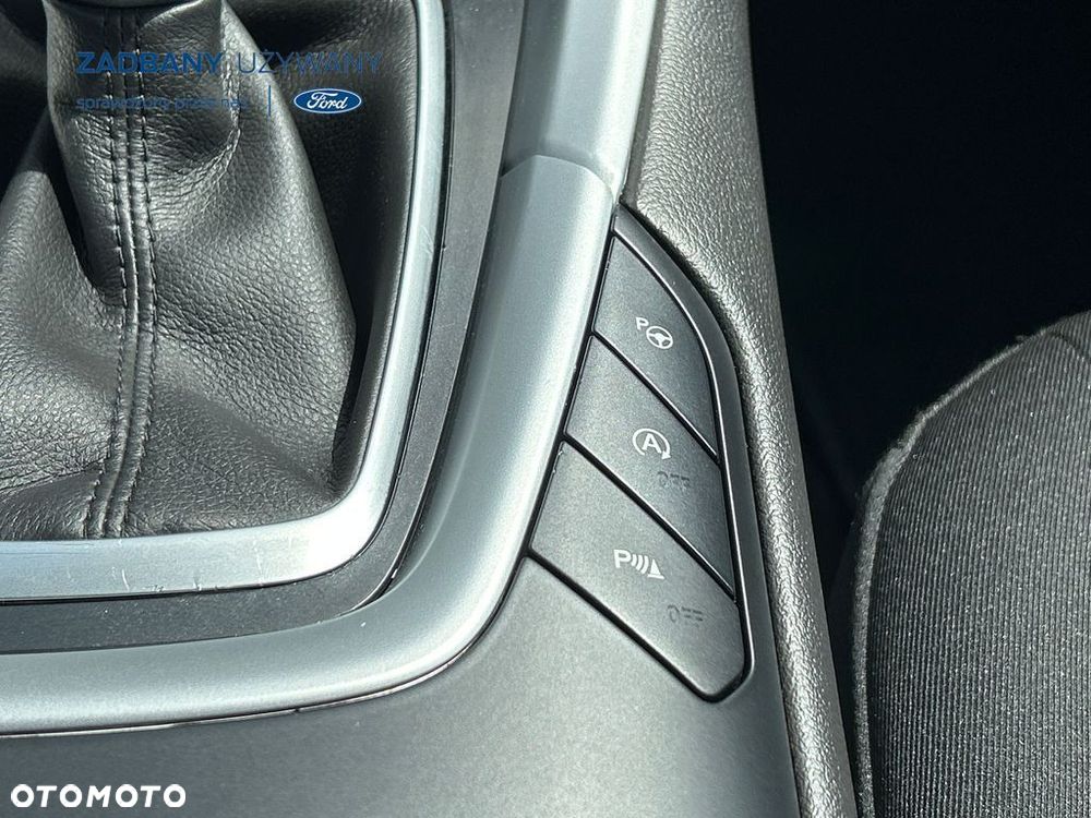 Ford Mondeo - 17