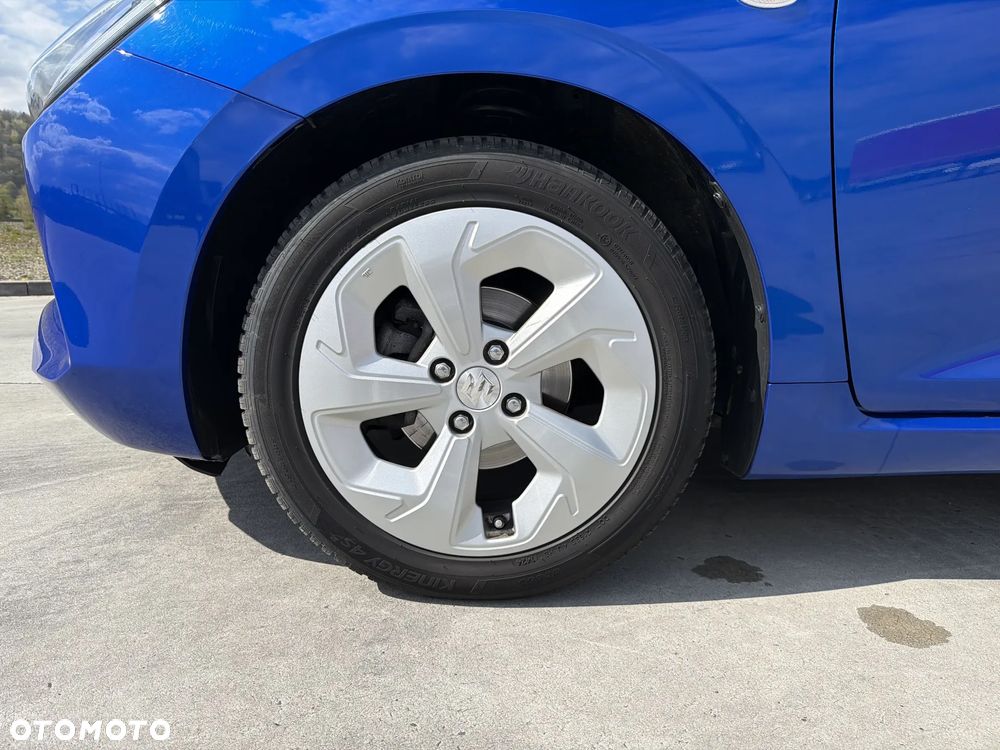 Suzuki Swift 1.2 Dualjet SHVS Premium Plus CVT - 19