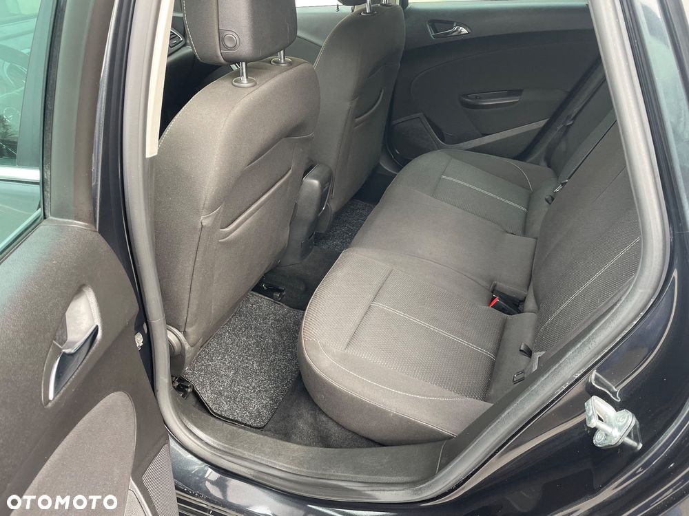 Opel Astra 2.0 BiTurbo CDTI DPF ecoFLEX SportsTourer St - 29