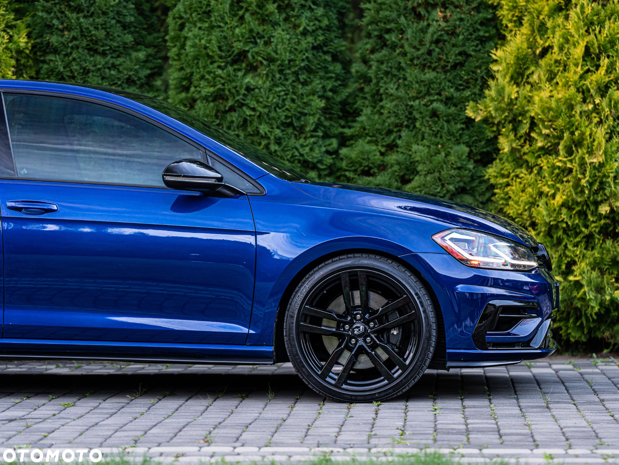 Volkswagen Golf - 9