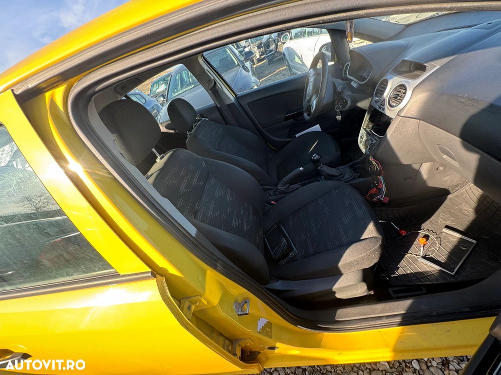 Dezmembram Opel Corsa D A10XEP - 4