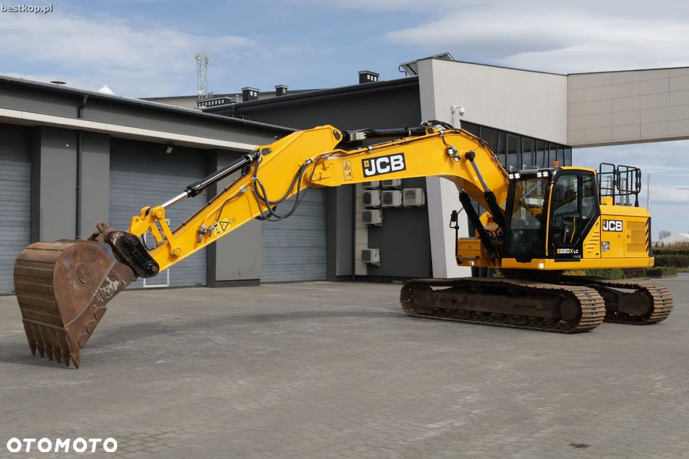 JCB 220X - 33