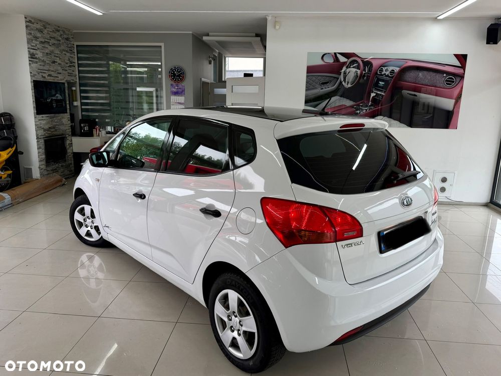 Kia Venga 1.4 CRDi M - 21