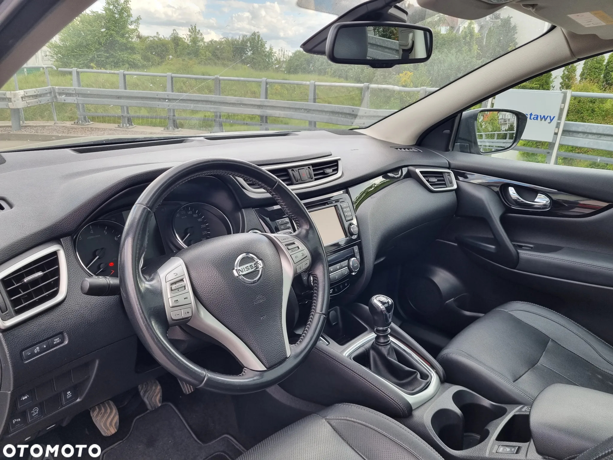 Nissan Qashqai 1.2 DIG-T N-Vision EU6 - 9
