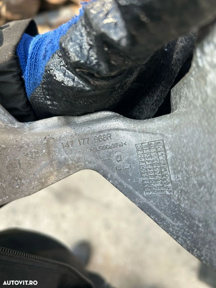 Suport motor Renault megane 3 motor 1.6 dci 130 cp - 2
