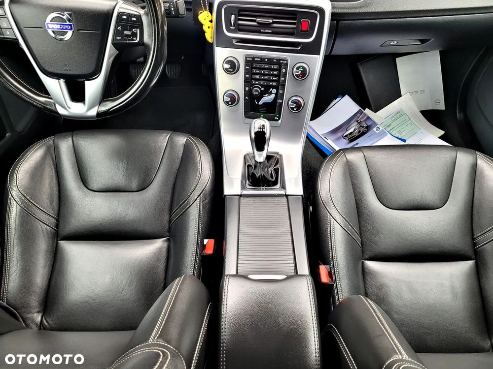 Volvo S60 D2 Kinetic - 12
