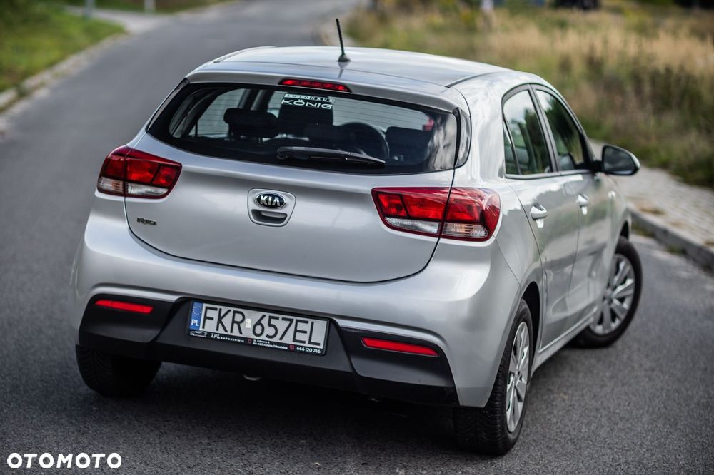 Kia Rio - 19