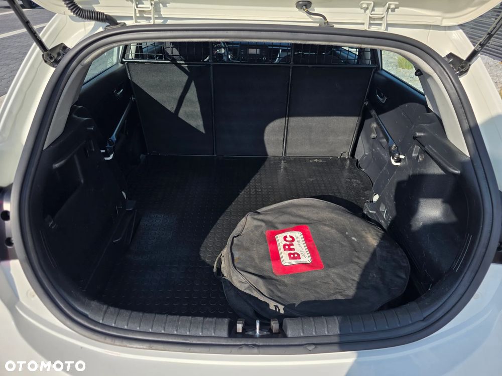 Kia Rio 1.2 L - 19
