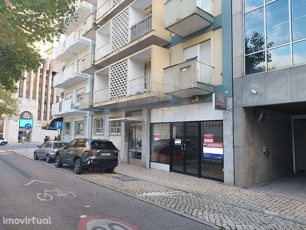Loja  para arrendamento - Grande imagem: 2/18