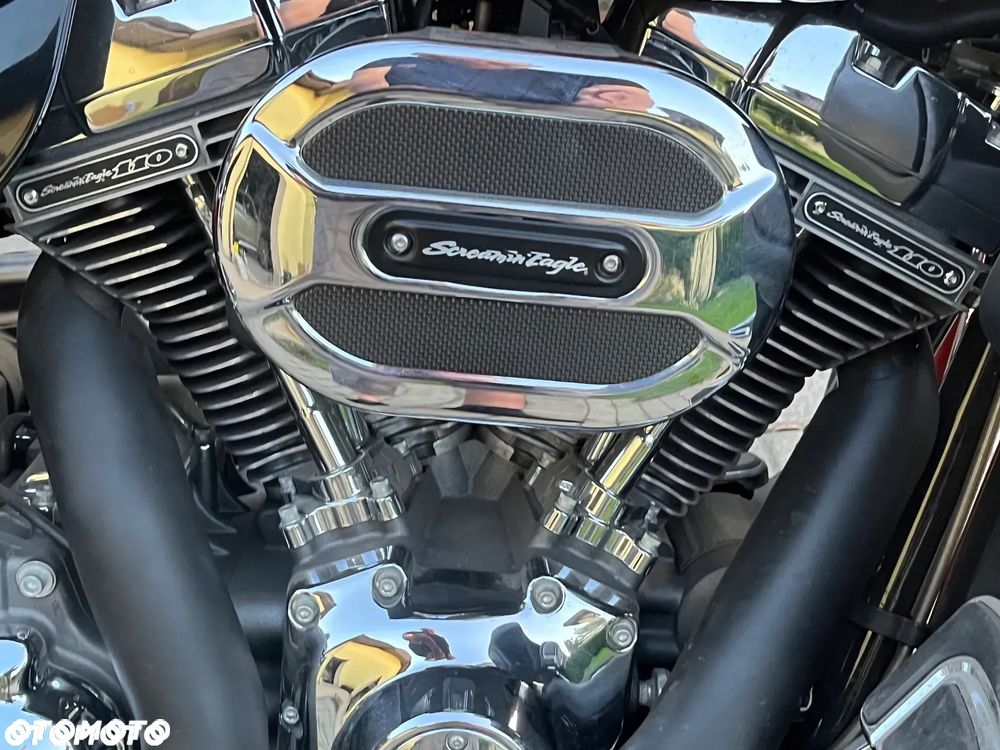 Harley-Davidson Touring Road Glide - 28