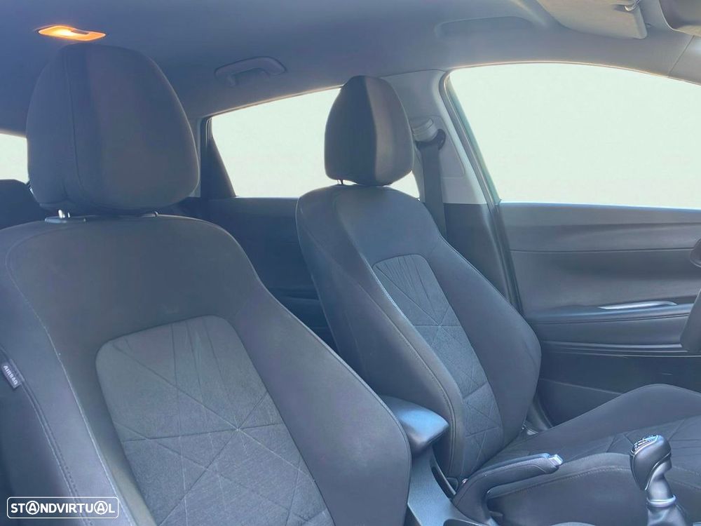 Hyundai Bayon - 10