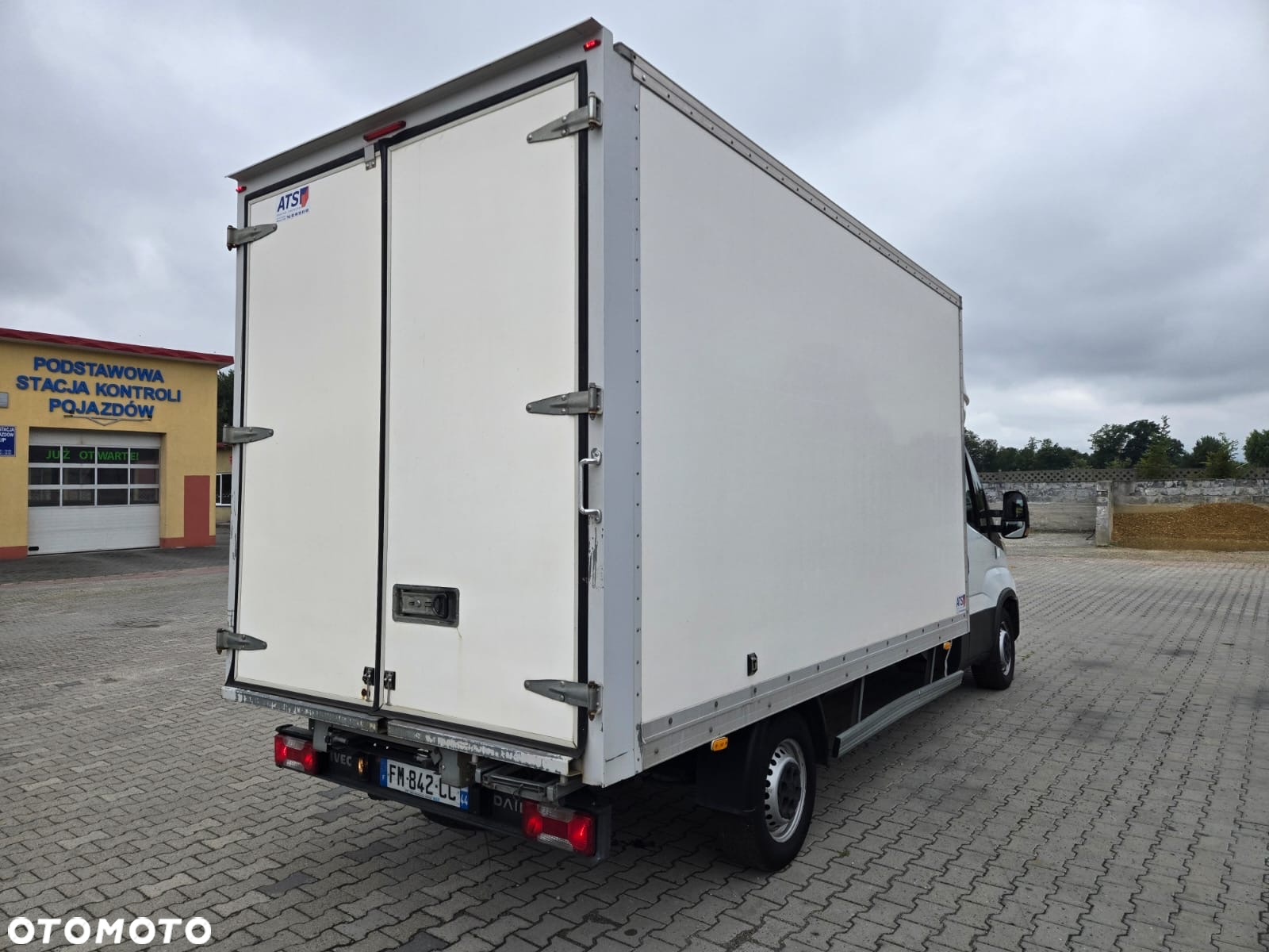 Iveco DAILY 35S14 - 3