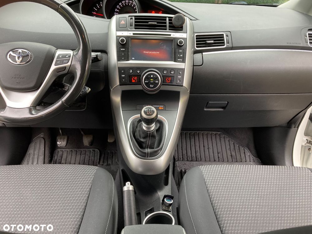 Toyota Verso 1.6 D-4D Prestige 7os - 15