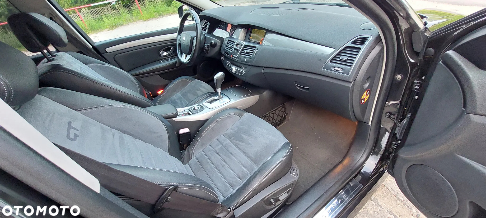 Renault Laguna Grandtour dCi 175 FAP GT - 21