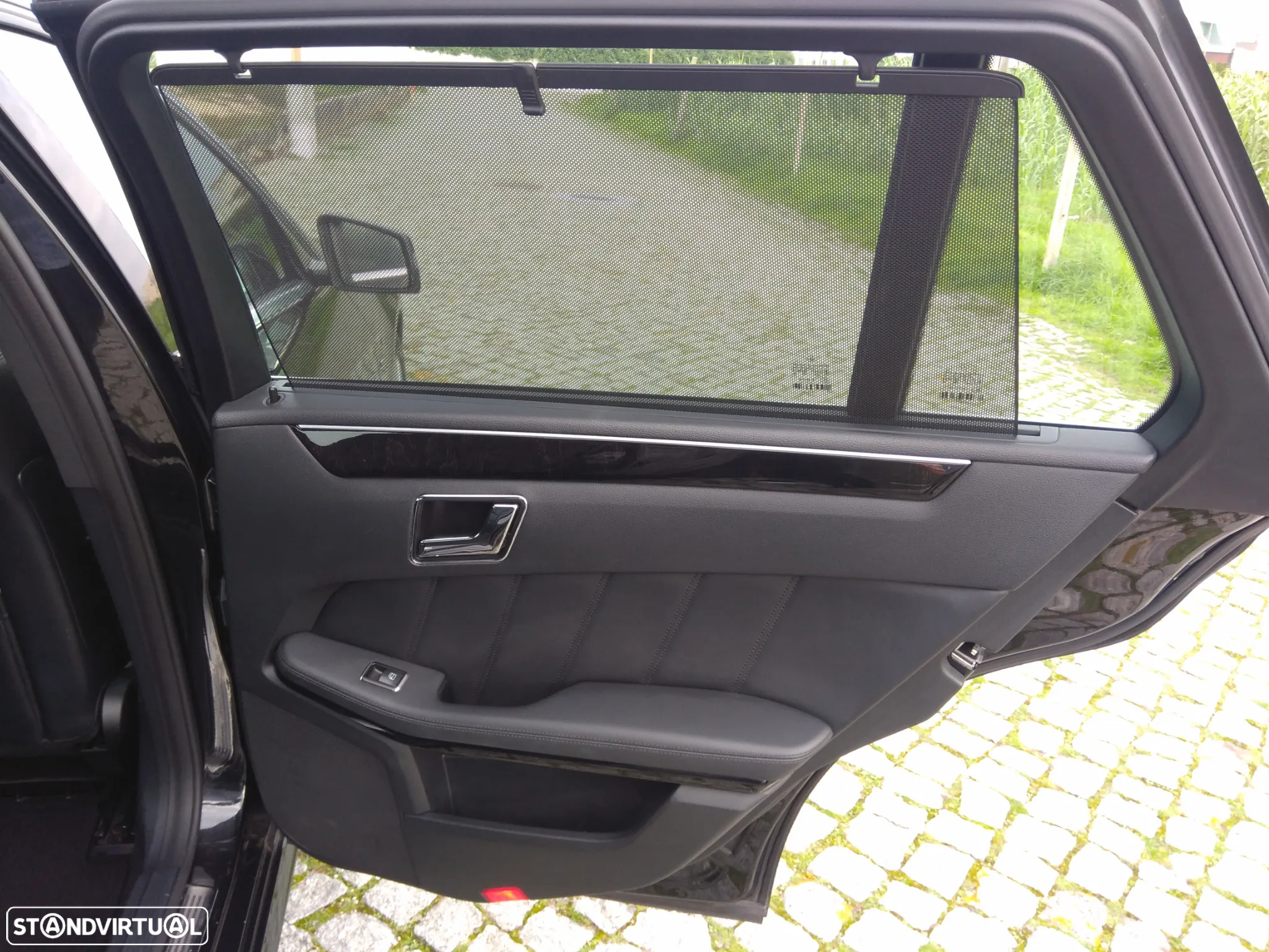Mercedes-Benz E 250 CDi Avantgarde BlueEfficiency Auto. - 38