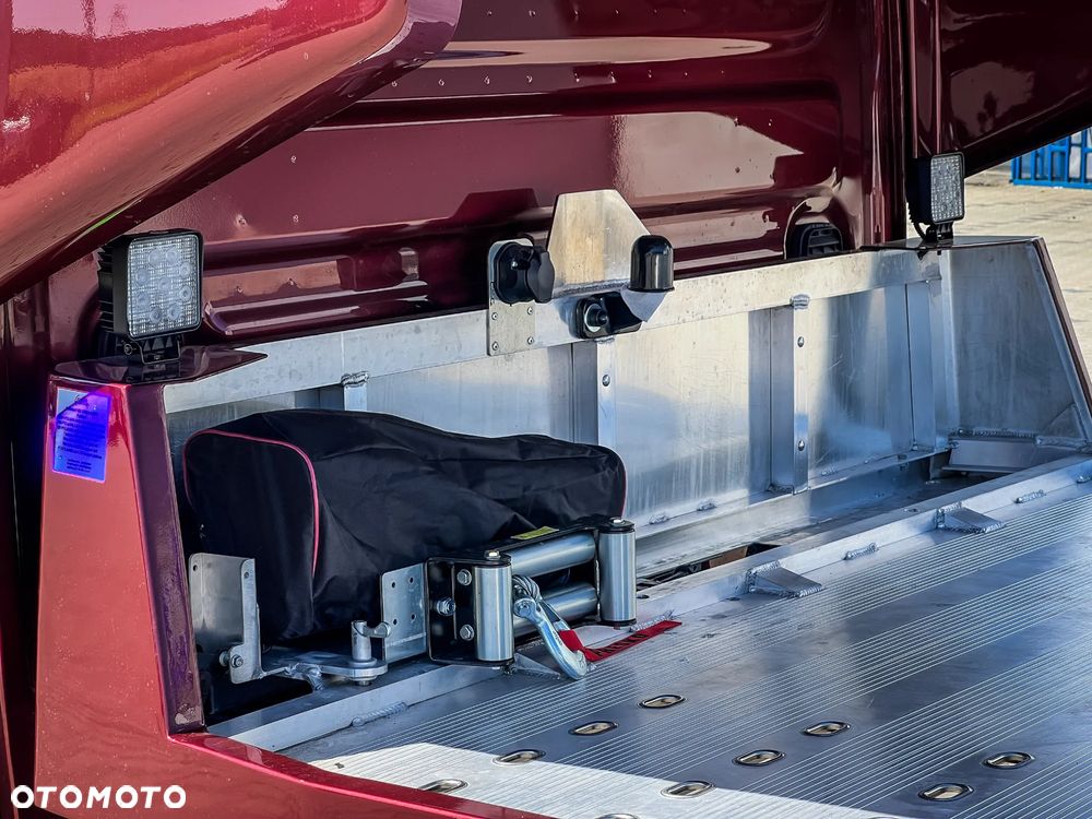 Iveco 35S18HA8 3.0 Diesel 180 KM AT8 'ZF' Autolaweta, Sypialnia, GSC - 15