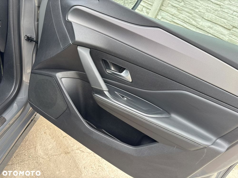 Peugeot 308 BlueHDi 130 EAT8 GT - 20